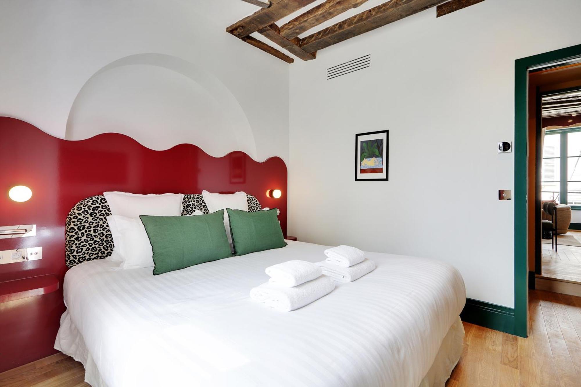 Paris Home Collection Serviced Apartments In Notre Dame - Rue Savoie Exterior foto
