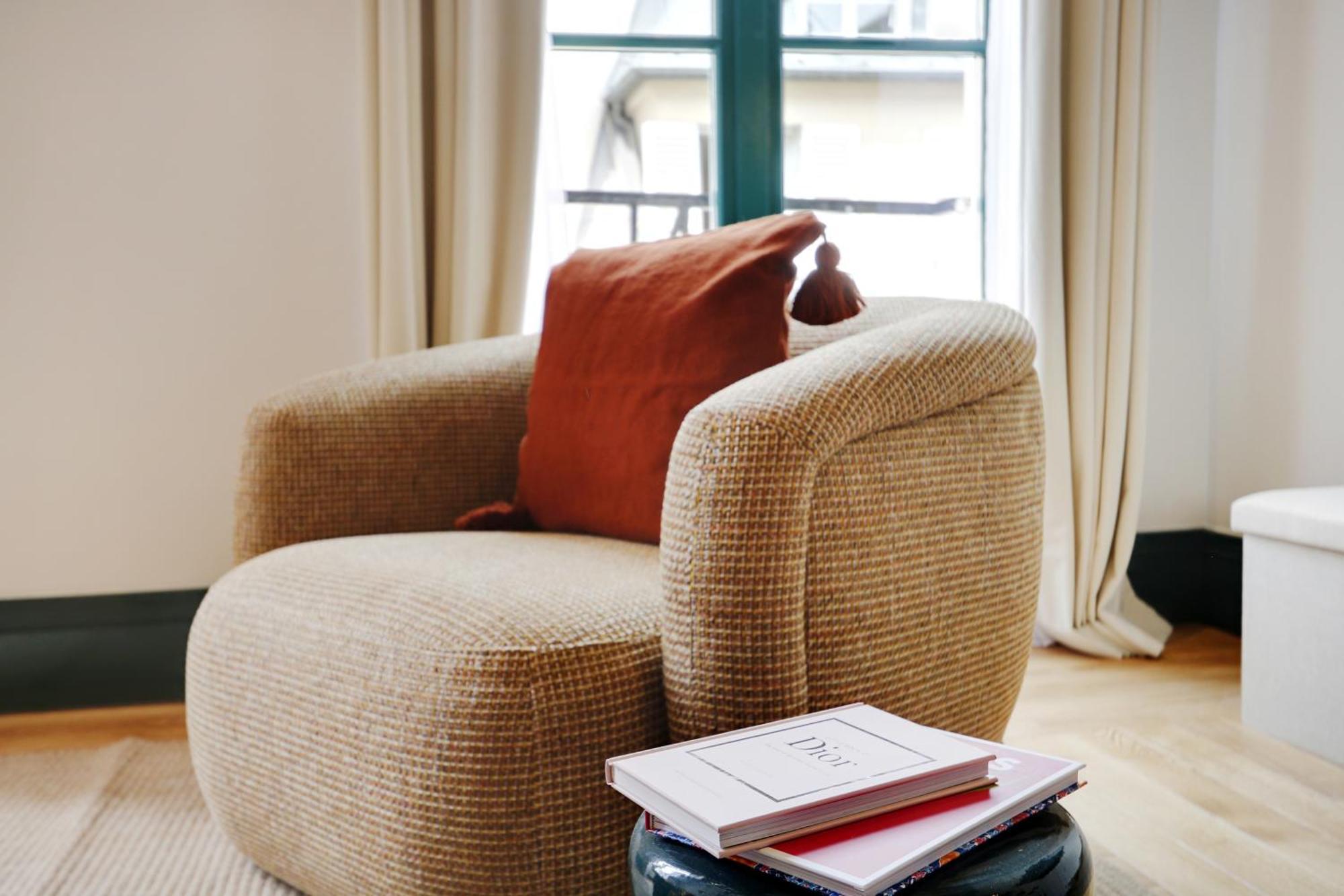 Paris Home Collection Serviced Apartments In Notre Dame - Rue Savoie Exterior foto